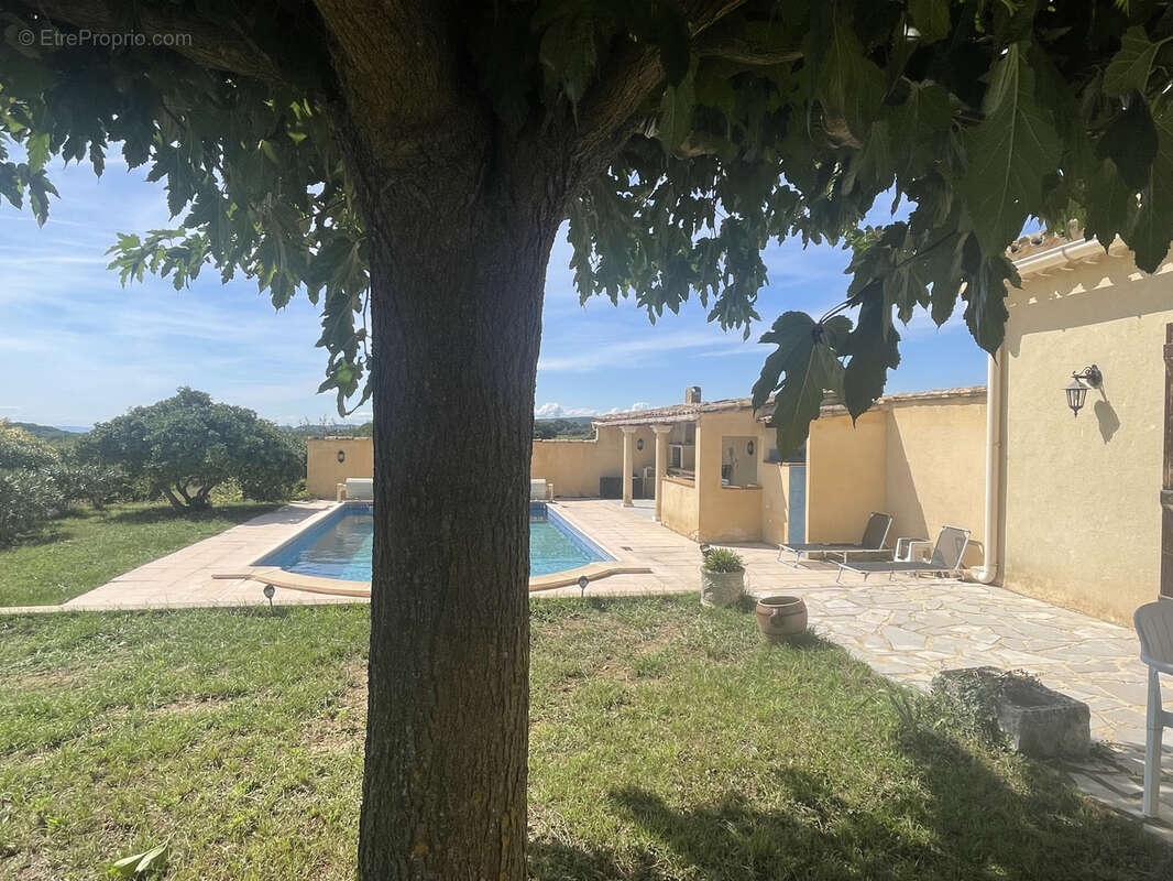 Vaison / villa 6 pieces / piscine / terrain 10.600m2 / garage / vue - photo 22