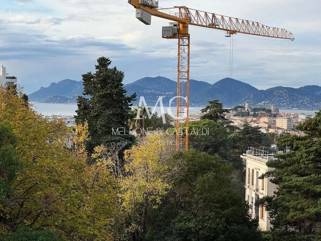 Appartement à CANNES