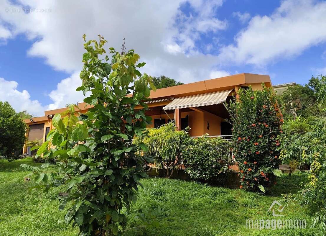 Maison à LE LAMENTIN