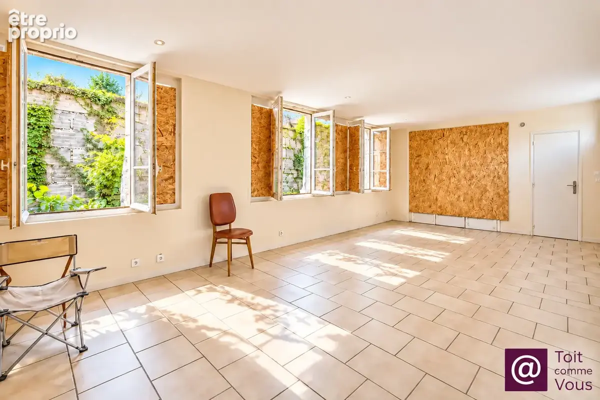 MONTREUIL * Ligne 11 Hôpital * jardin de 200m2 * Bon potentiel - photo 3