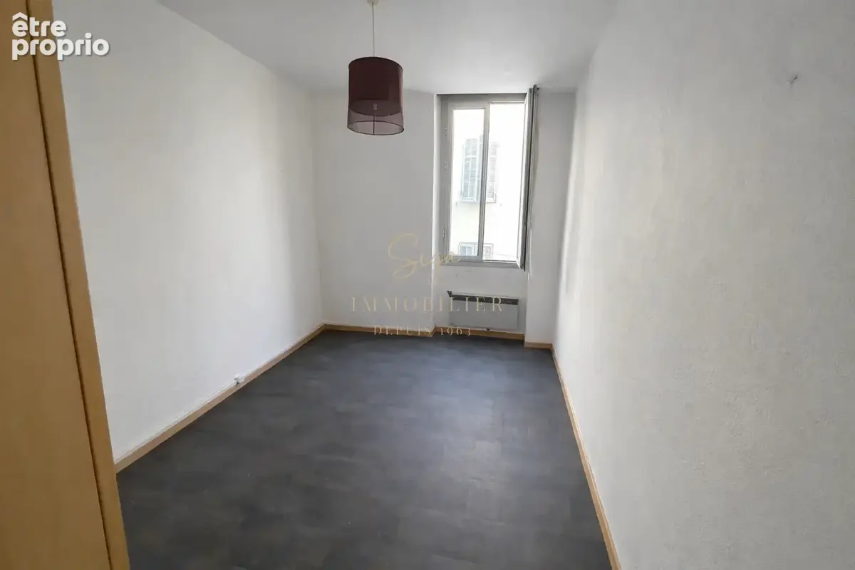 Type 2 34 m2 - secteur opera 13001. ideal investisseurs. - photo 3