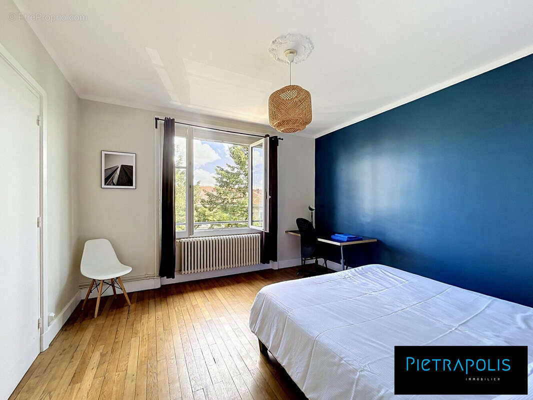 Appartement à LYON-9E