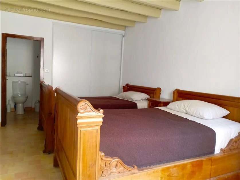 Maison à MAGNAC-LAVAL