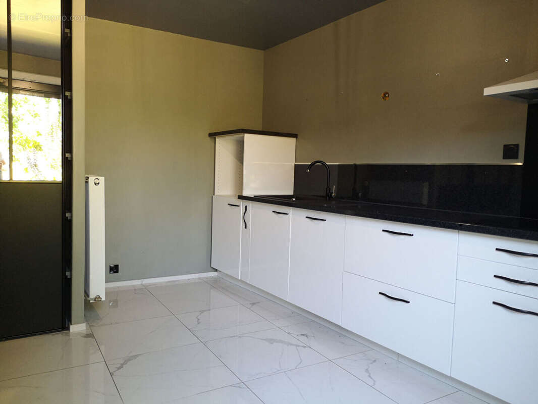 Ensemble de 2 maisons - photo 3