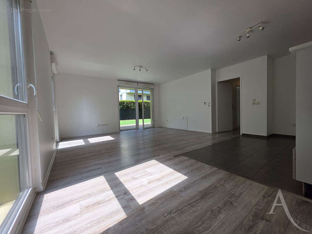 Appartement à MANTES-LA-JOLIE