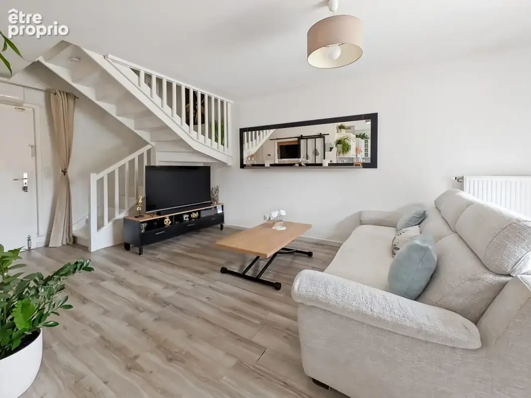 Maison 3 pièces 69 m² à vendre à Saint-Priest (69800) - photo 4