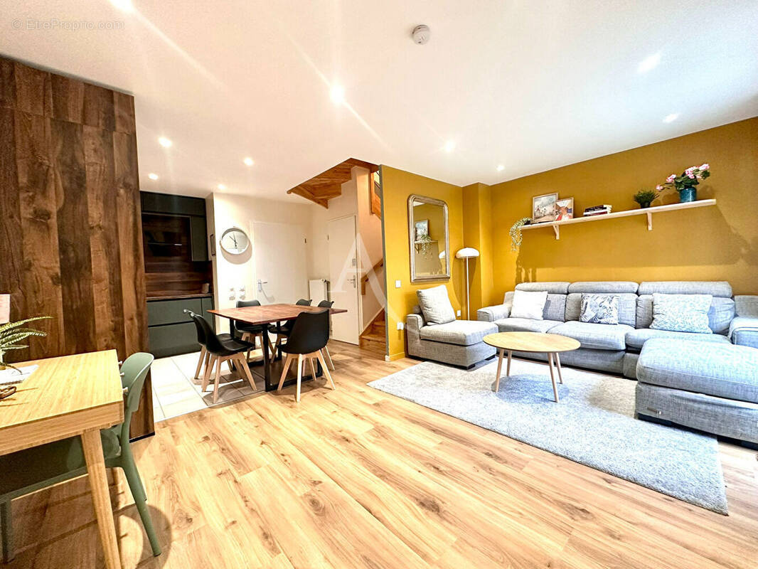 Appartement à BUSSY-SAINT-GEORGES