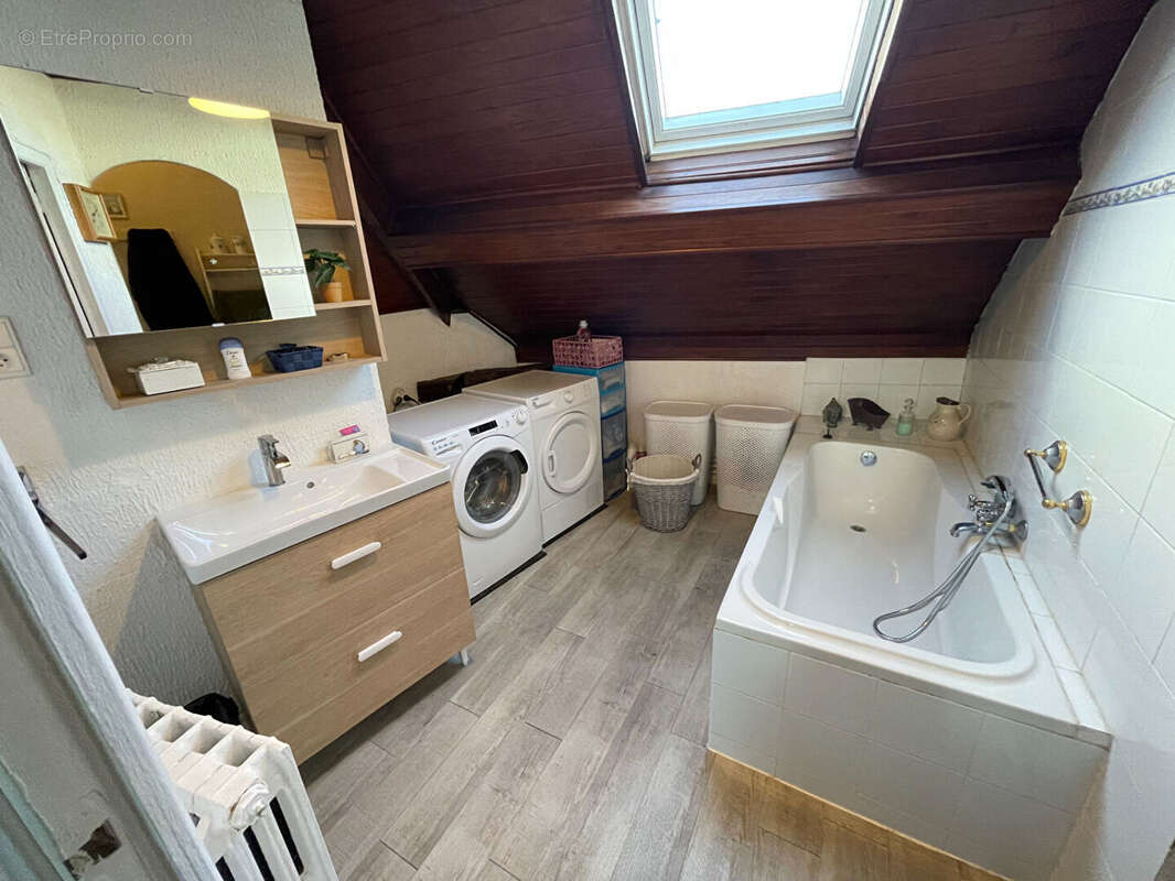 Maison à LE MESNIL-EN-THELLE