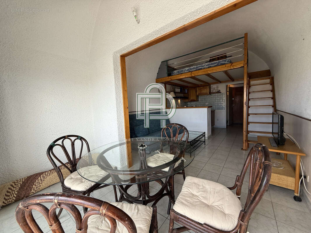 Appartement à GRUISSAN