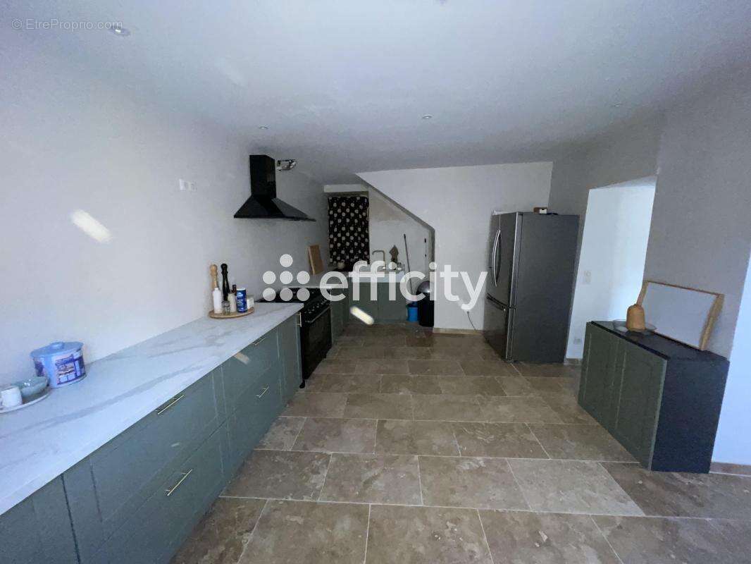 Maison à SAINT-MARTIN-DE-CASTILLON