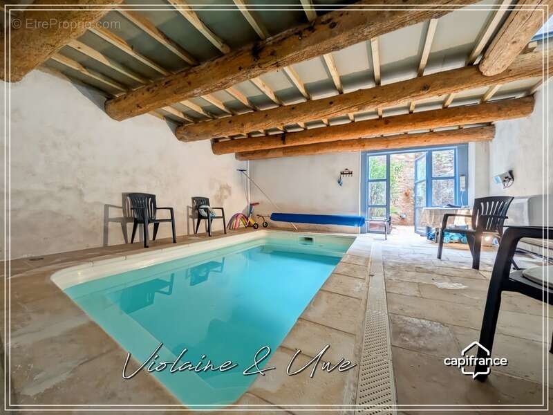 Maison à AZILLE