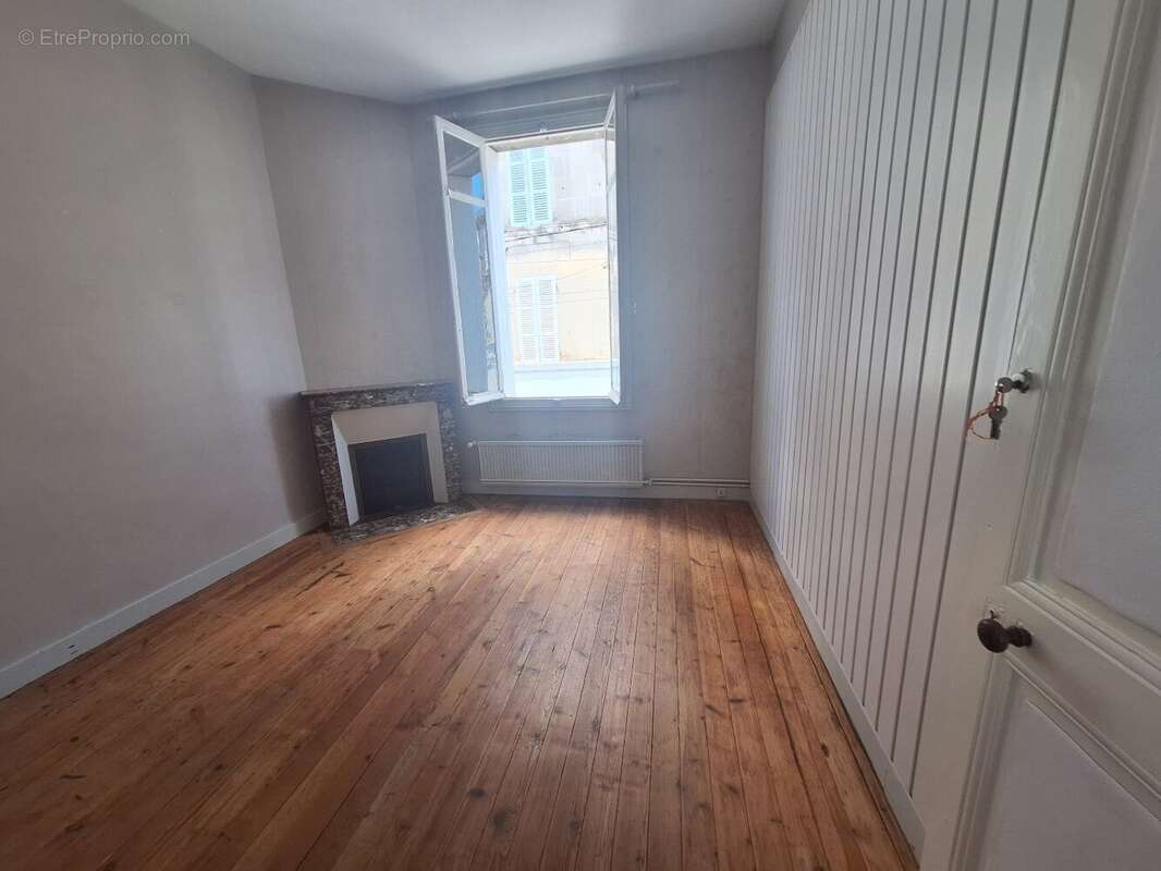 Maison 124 m² à Cognac  - photo 10