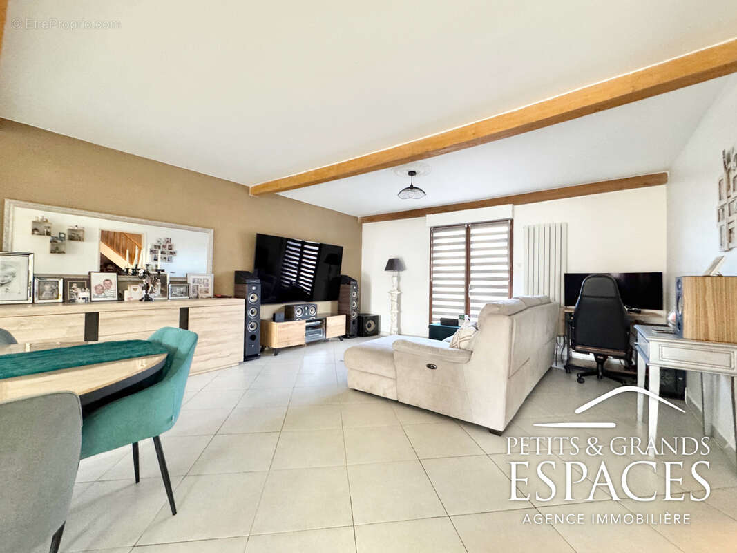 Maison à ONNAING