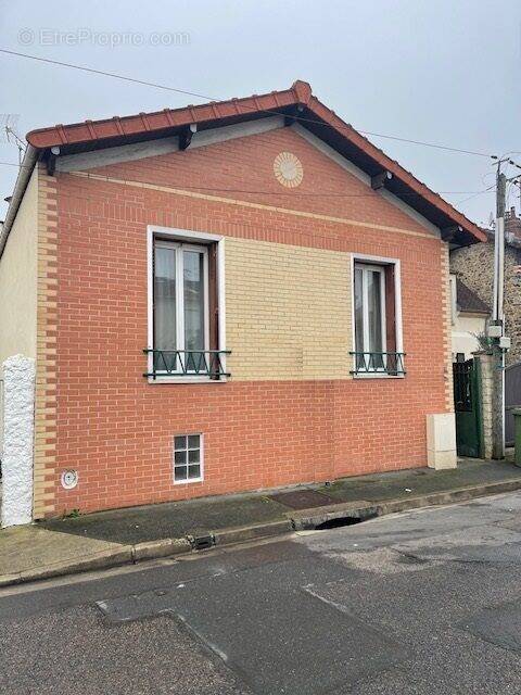 Maison à DRANCY