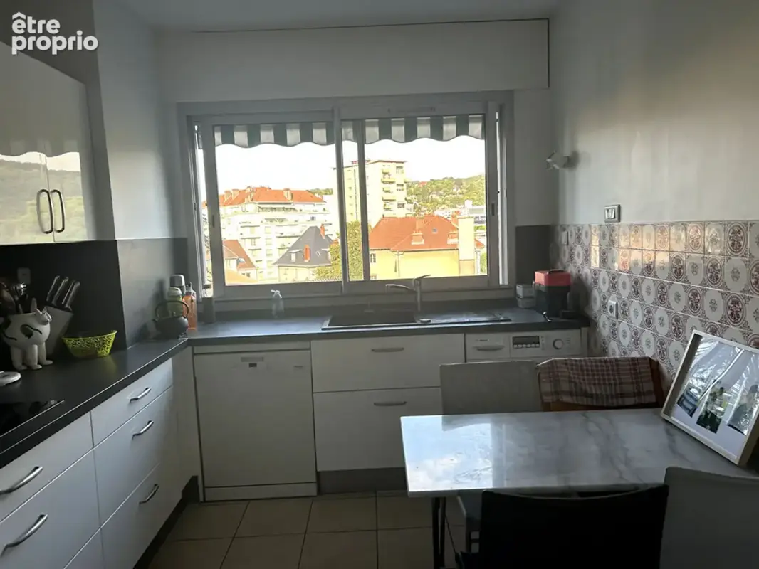Appartement à 2 minutes du centre ville, terrasse, 3 chambres - photo 4