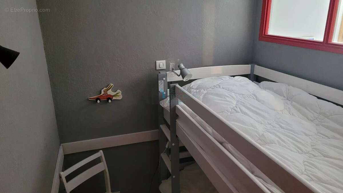 Charmant appartement T3 meublé, 47m², à Verchaix - photo 5