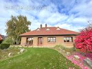 Maison à RACQUINGHEM