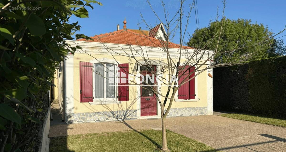 Maison à ROCHEFORT