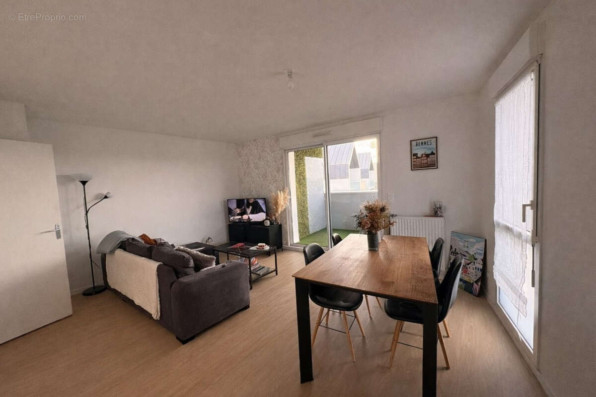 Appartement à CHAVAGNE