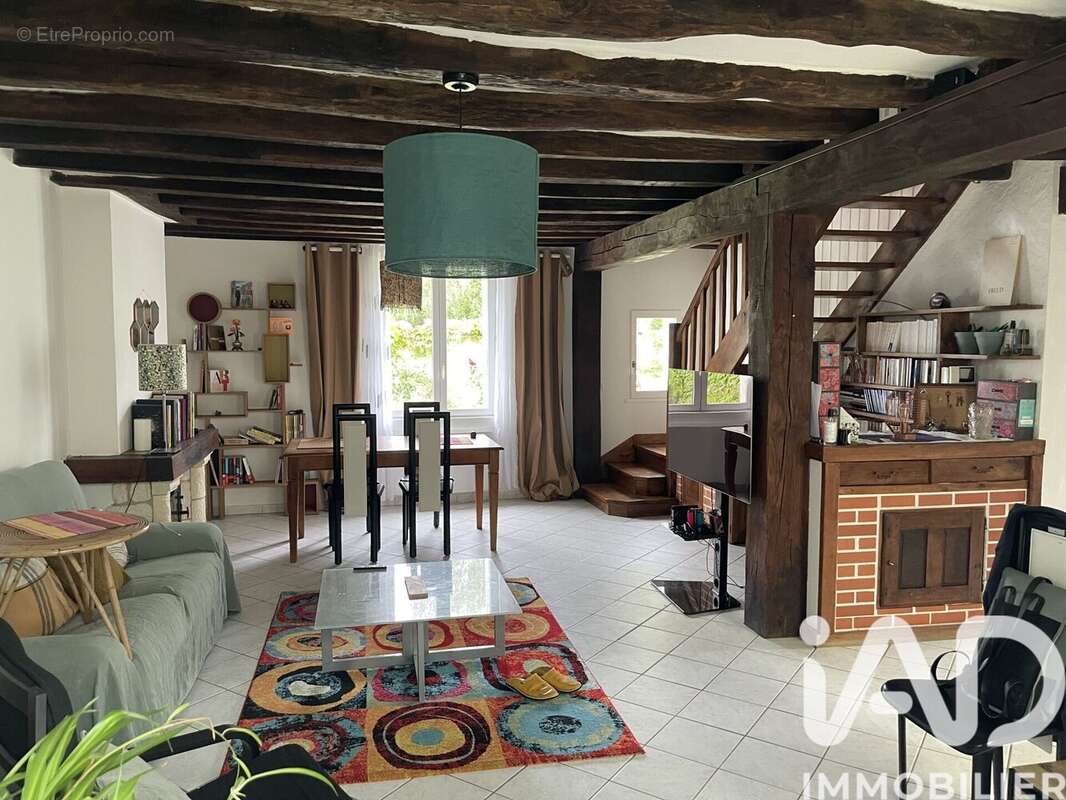 Photo 2 - Maison à MONTLOUIS-SUR-LOIRE