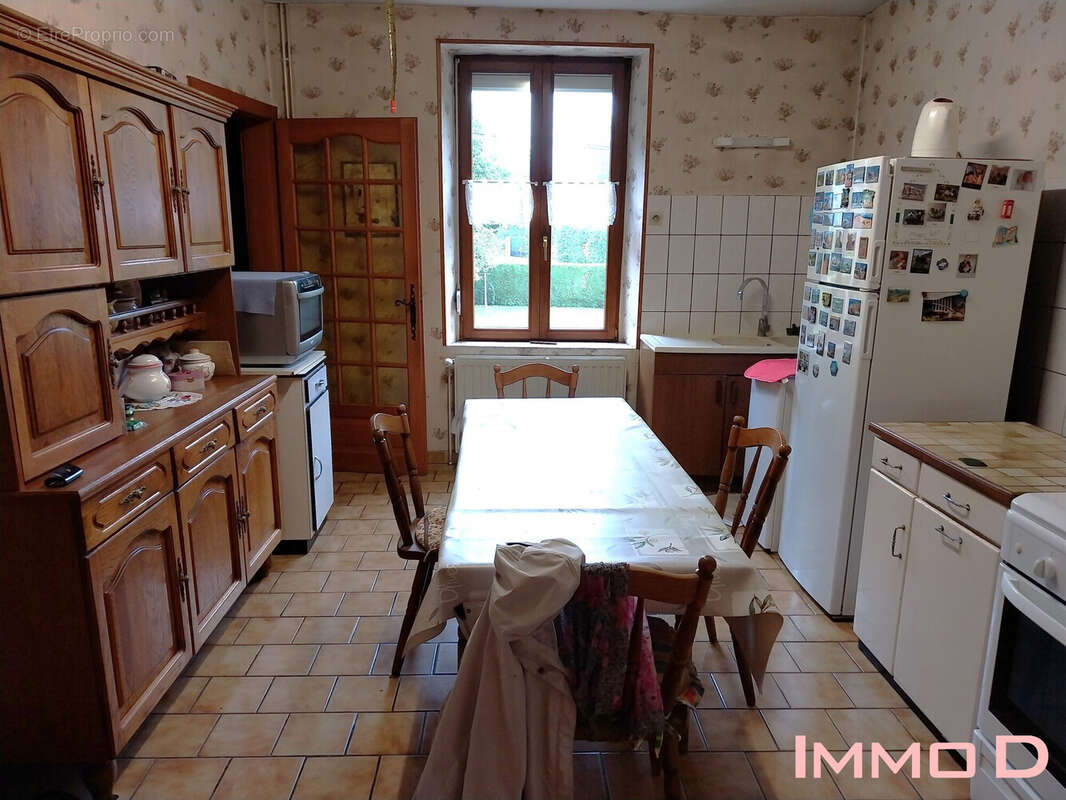 Maison à BAINS-LES-BAINS