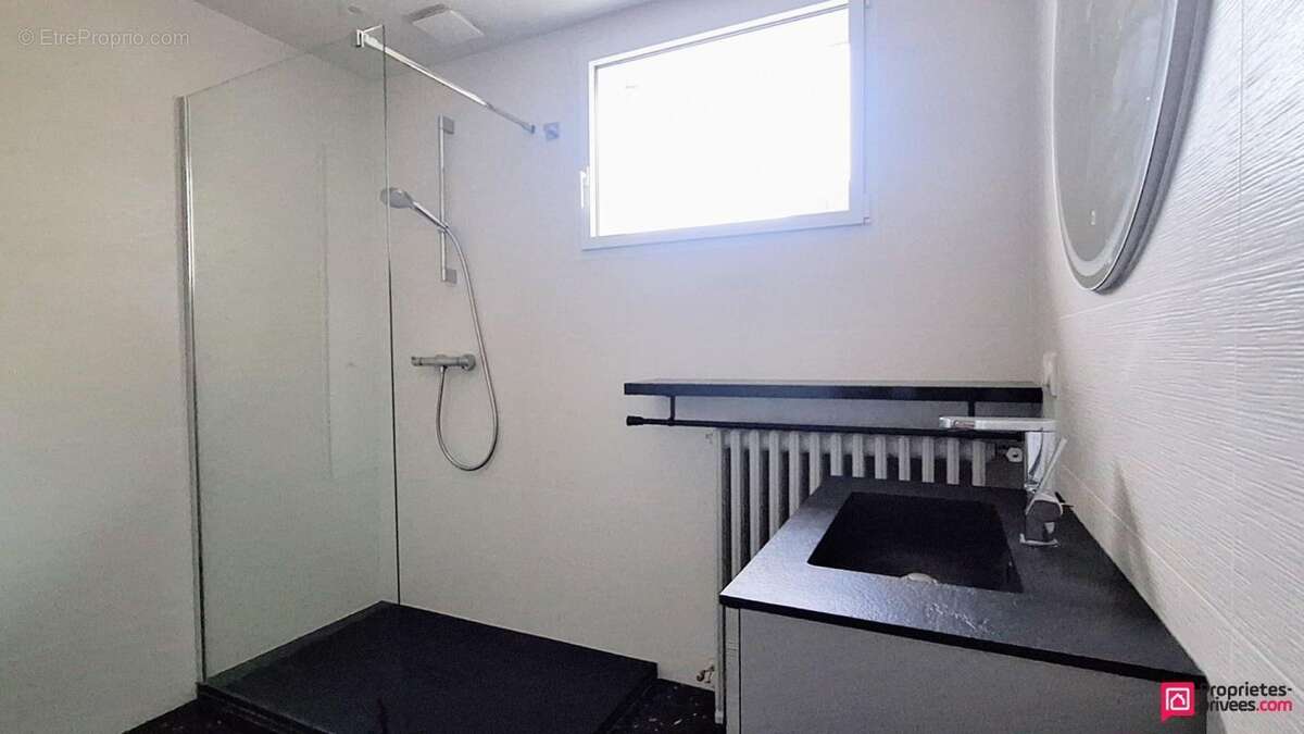 Maison à SAINT-REMY-LES-CHEVREUSE