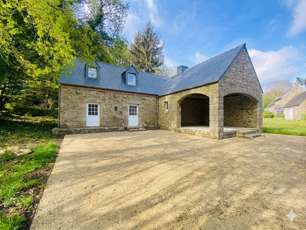Maison à PLOUMILLIAU