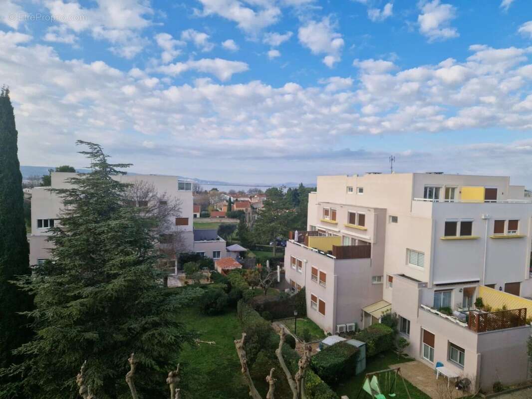 Appartement à MARIGNANE