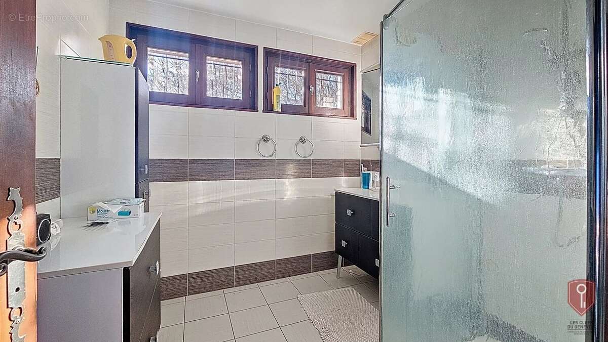 Maison à CRANVES-SALES