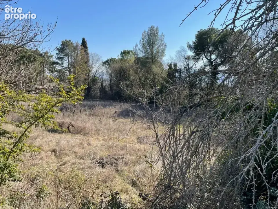Terrain à CADENET