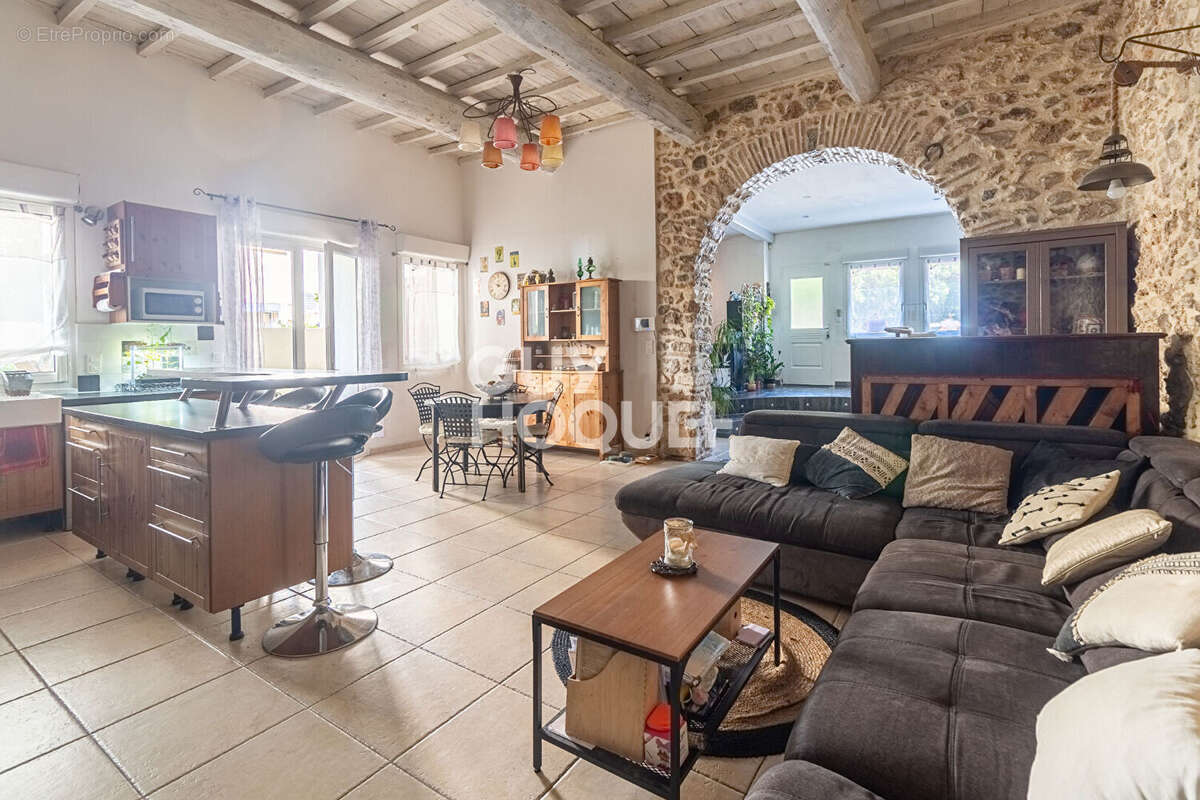 Maison à FRONTIGNAN