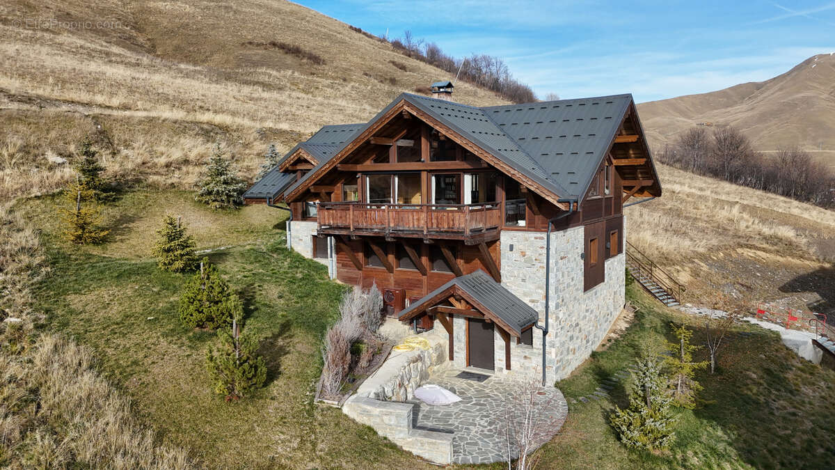 Maison à FONTCOUVERTE-LA-TOUSSUIRE