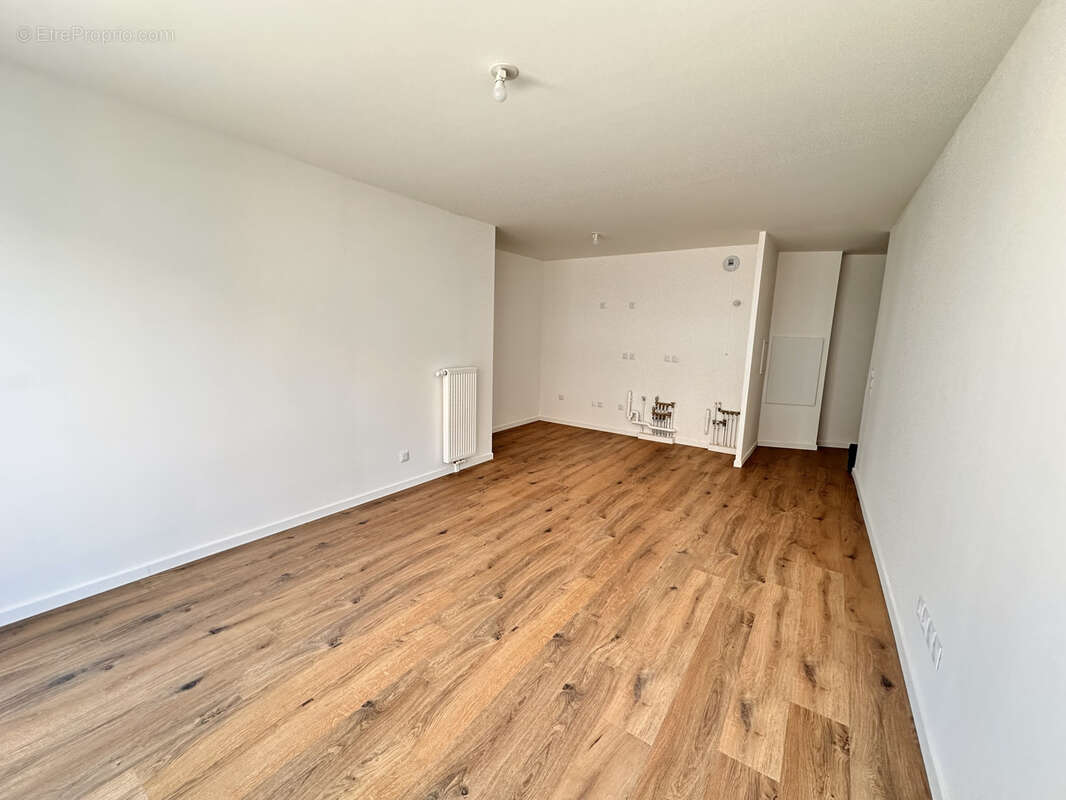 Appartement à BROU-SUR-CHANTEREINE