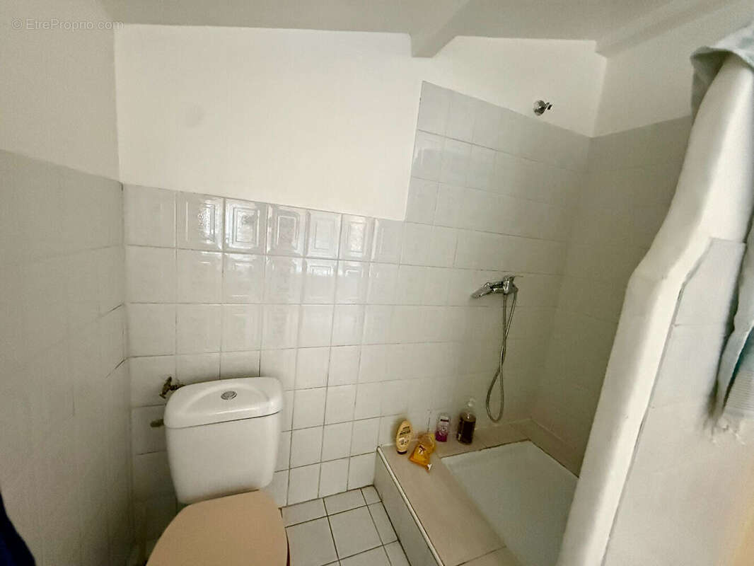 Maison de 198 m² avec deux logements distincts, terrasse, jardin et fort potentiel d'acquisition familiale ou patrimoniale - photo 17
