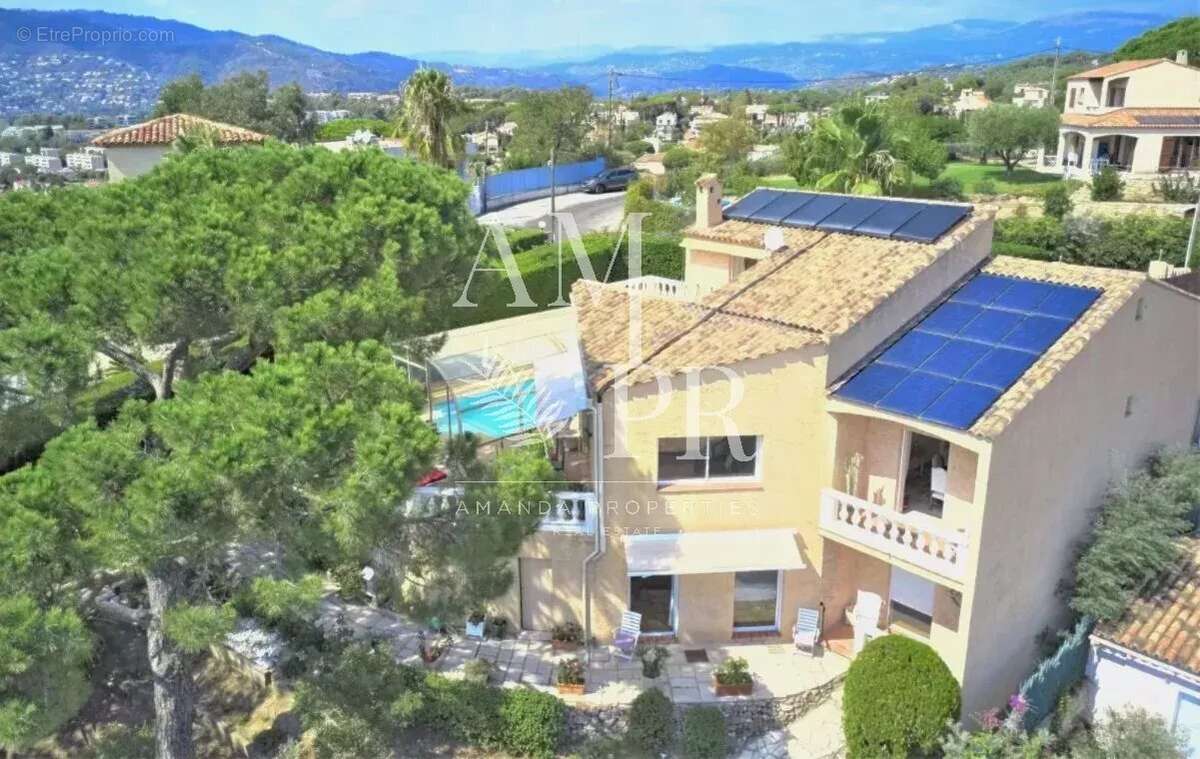 Maison à CANNES