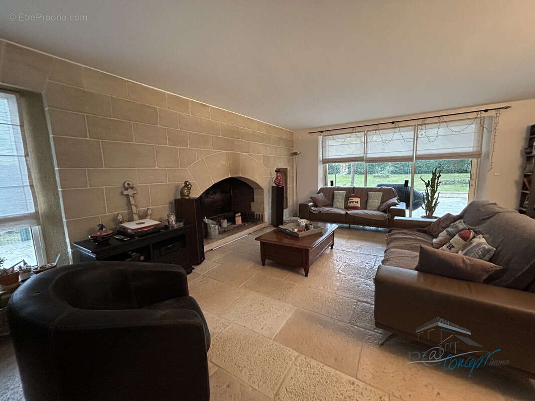 Maison à JANVILLE-SUR-JUINE