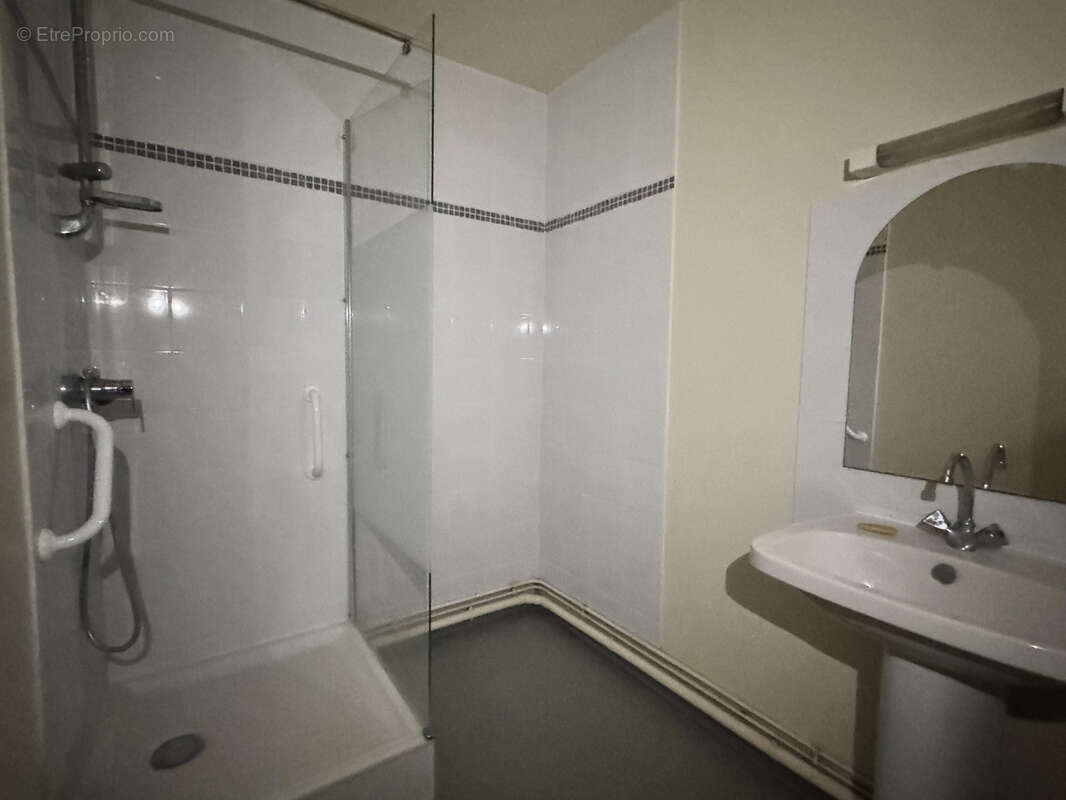 Appartement à VILLENEUVE-LES-MAGUELONE