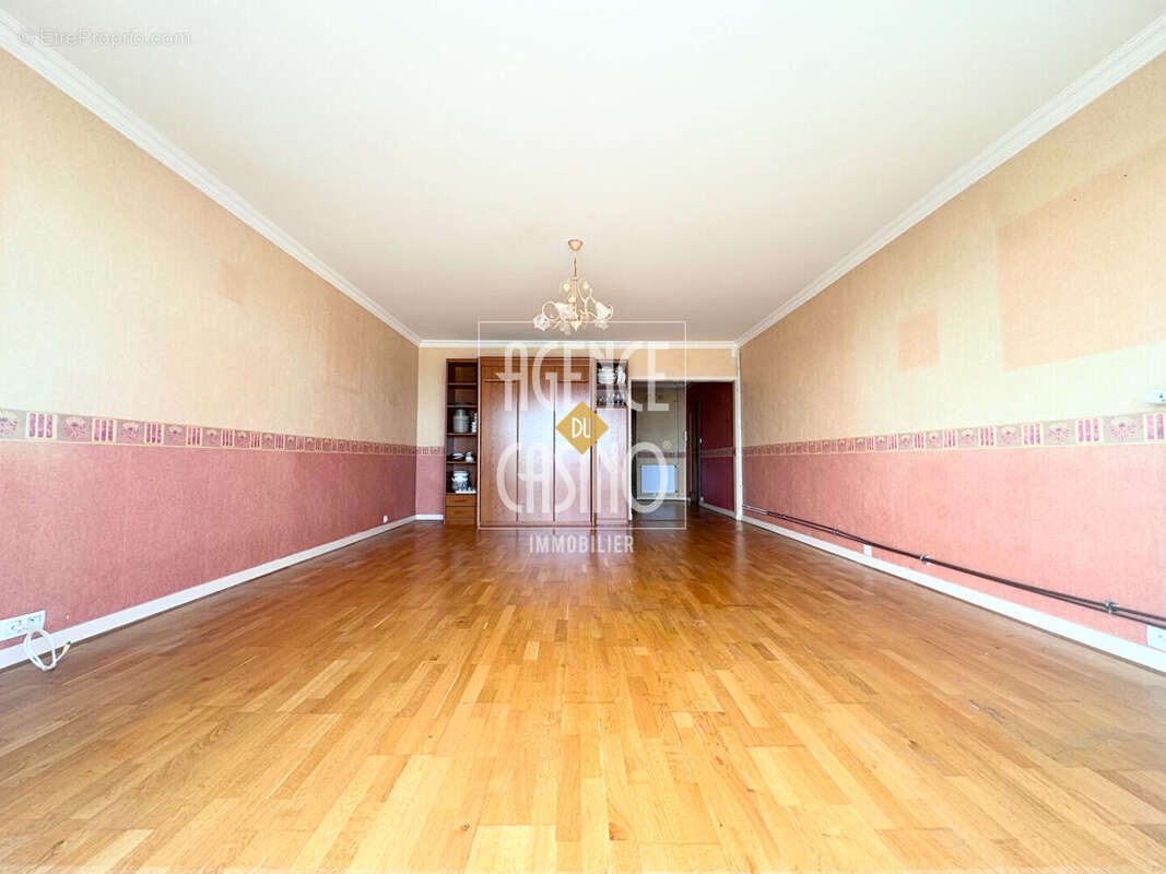 Appartement  2 pièce(s) Face mer 65.54 m2, Hotel de ville - photo 5
