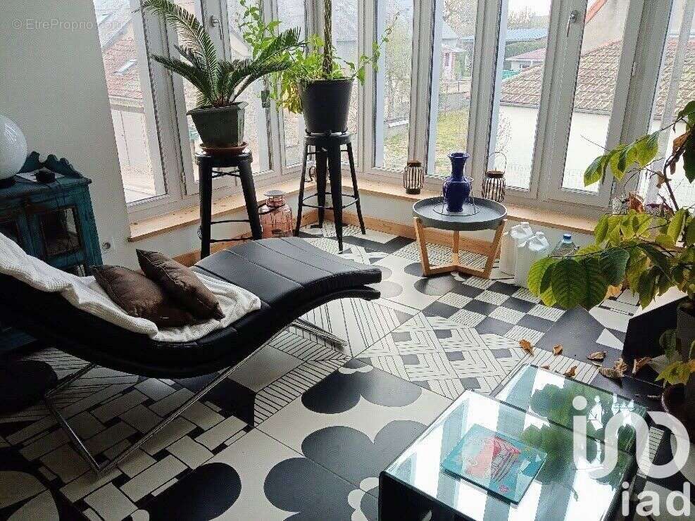 Photo 5 - Maison à ALLUY