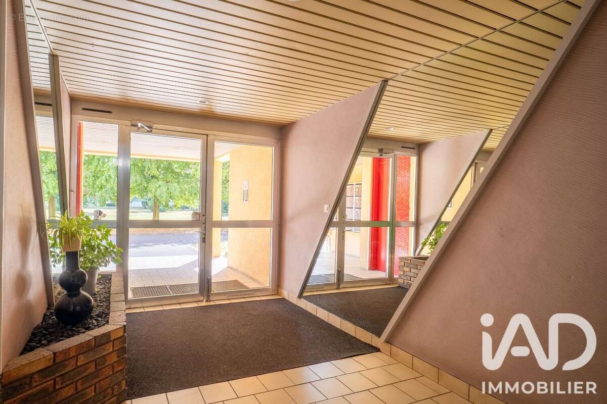 Appartement 63 m² à Metz  - photo 8