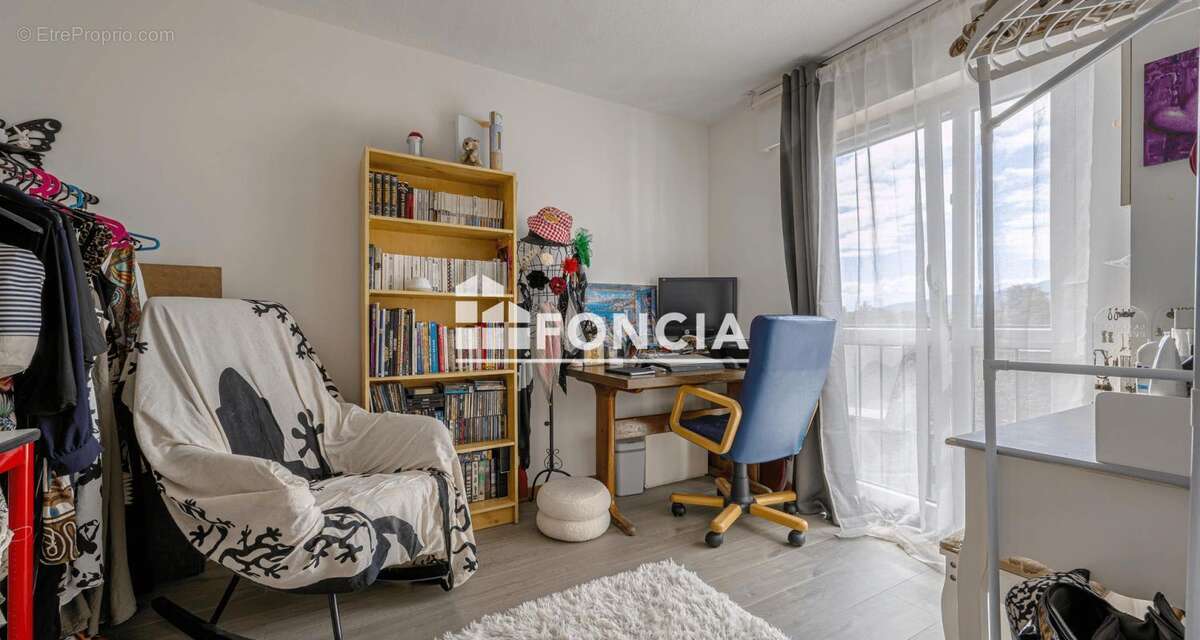 Exclusivite foncia : beau t4 de 85m² avec garage et cave - secteur résidentiel calme de la motte servolex - photo 9