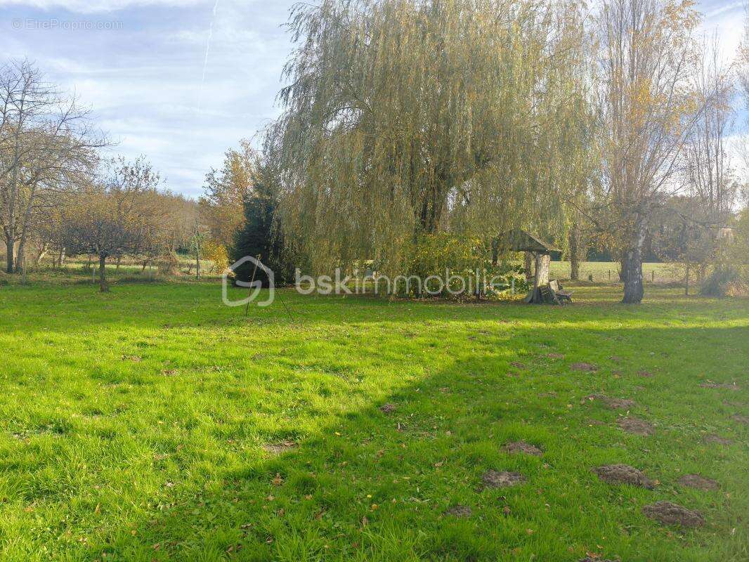 Maison à L&#039;ABERGEMENT-DE-CUISERY