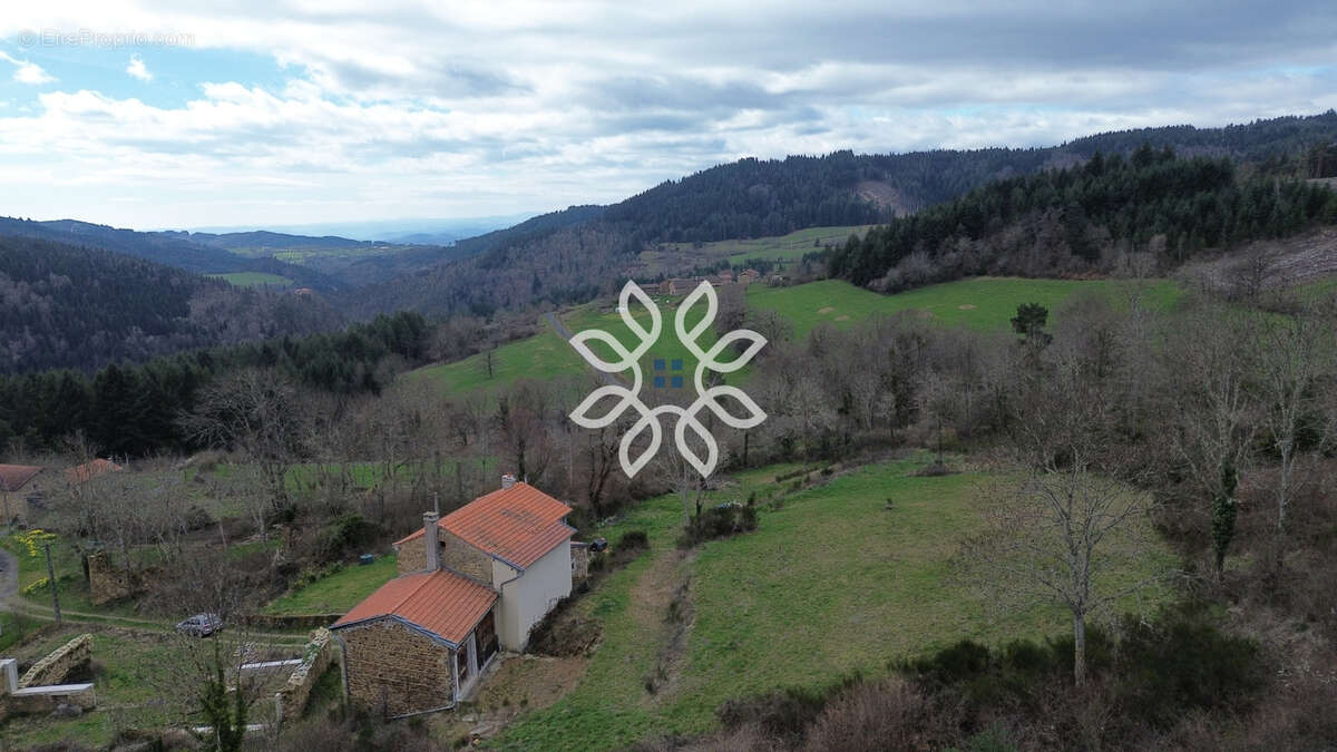 Maison à SAINT-DIDIER-SUR-DOULON