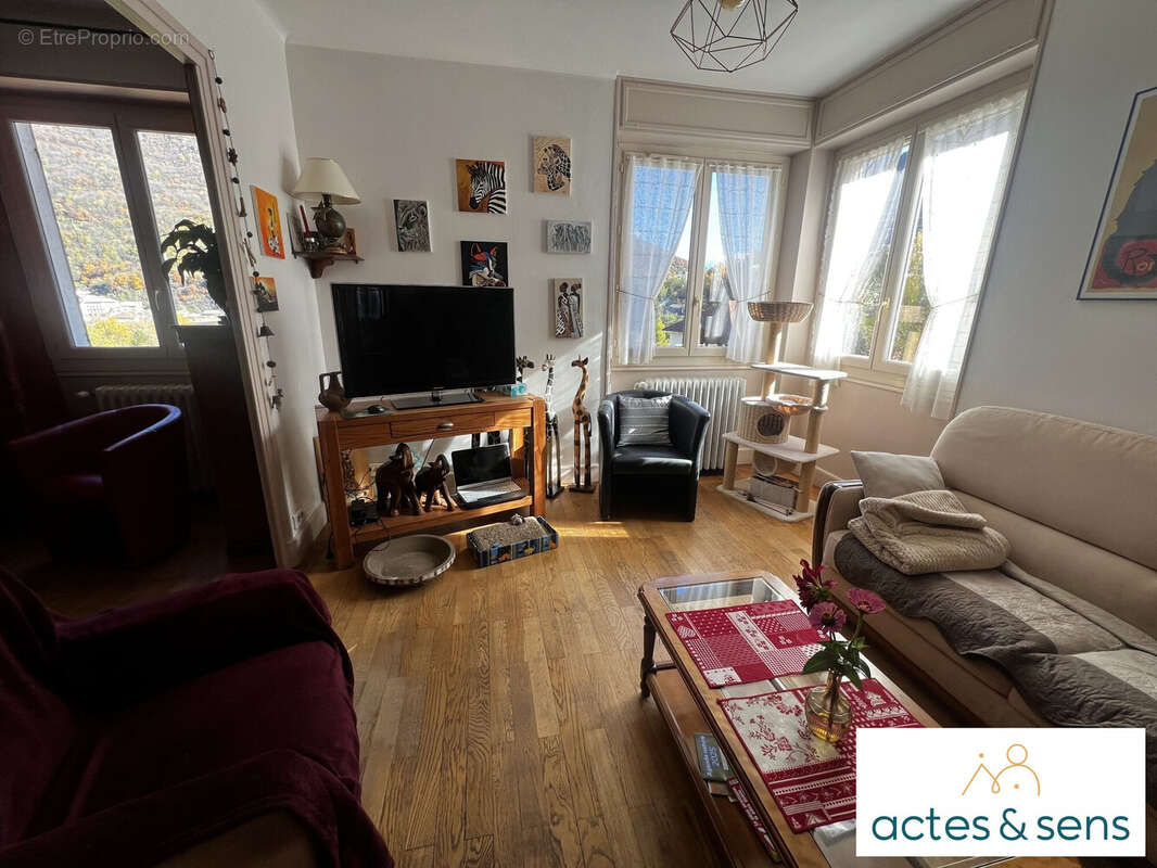 Maison à SAINT-MARTIN-D&#039;ARC