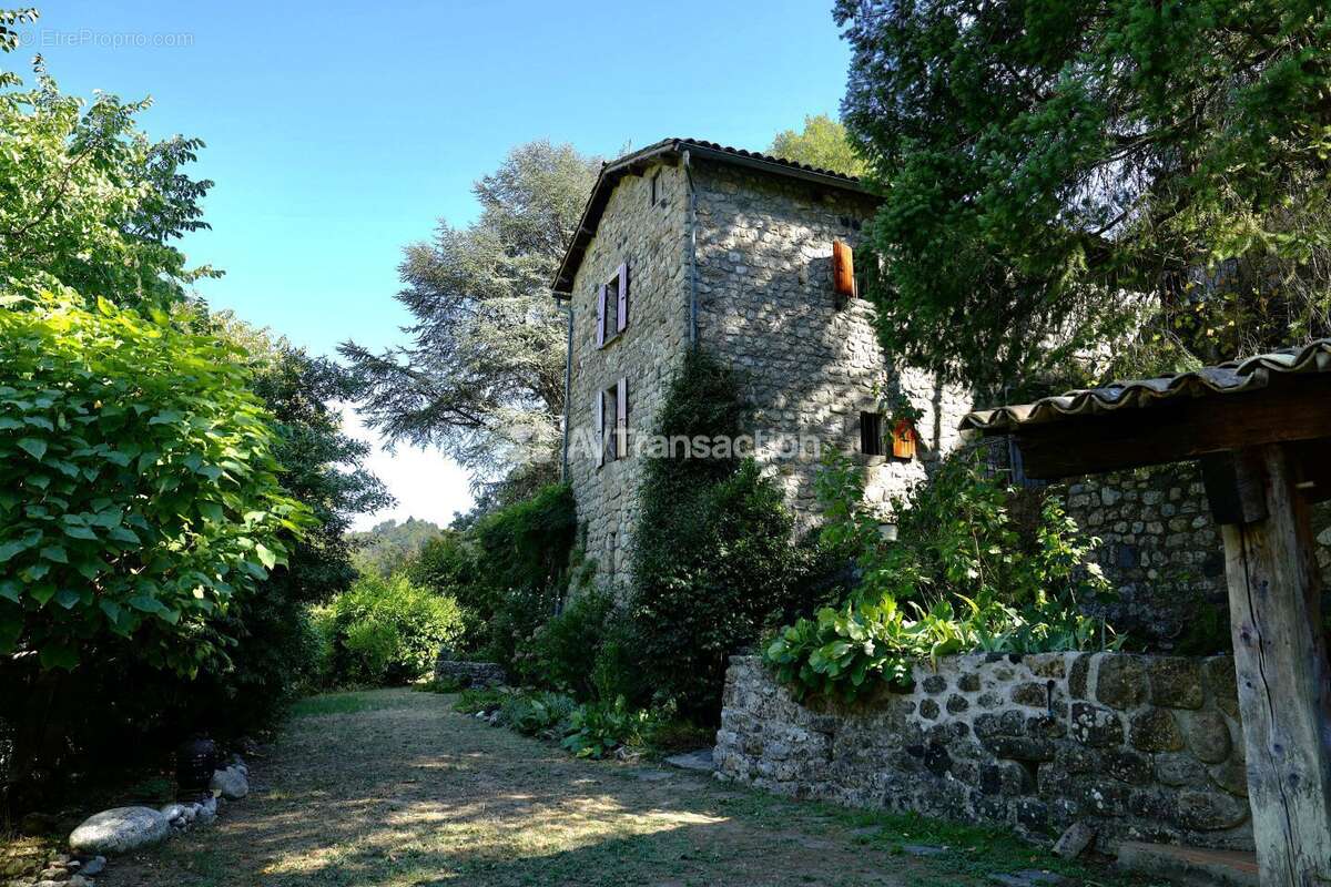 Maison 6 pièces 140 m² à vendre à Meyras (07380) - photo 5
