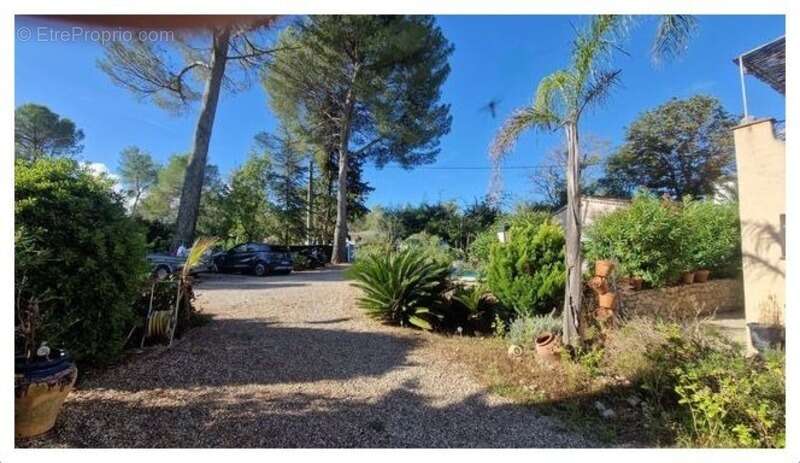 Maison à PEYMEINADE