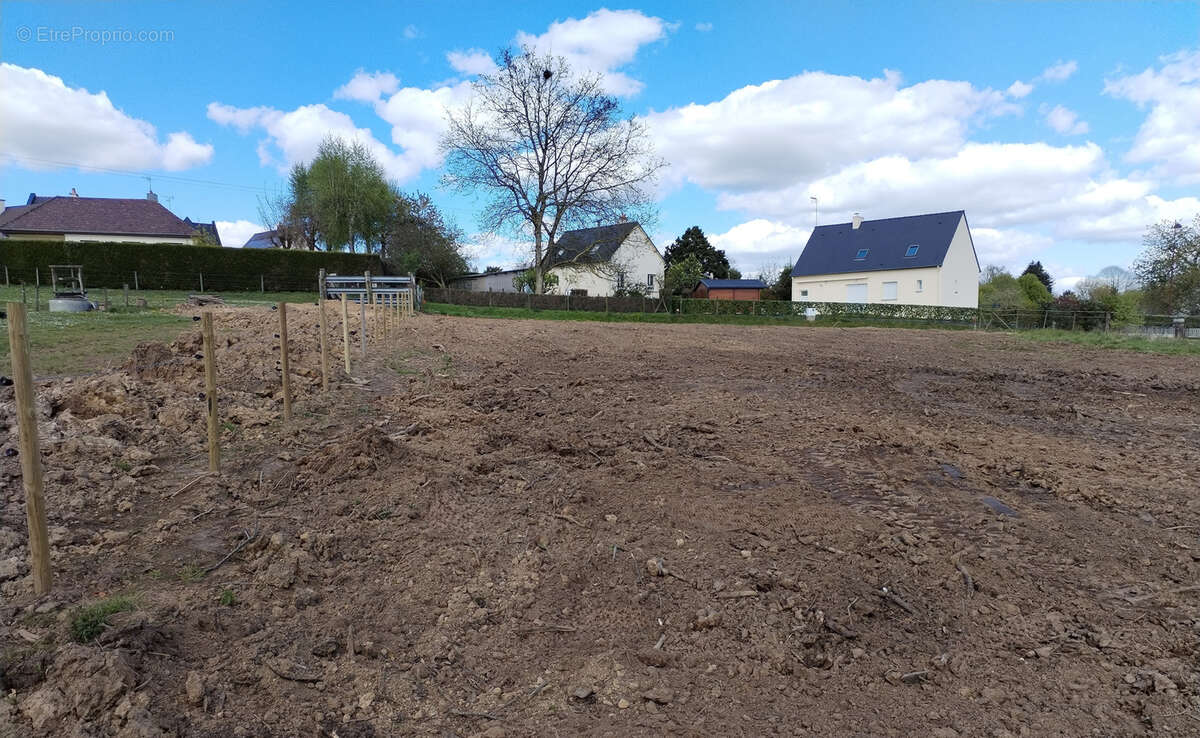 Terrain à LAIGNELET