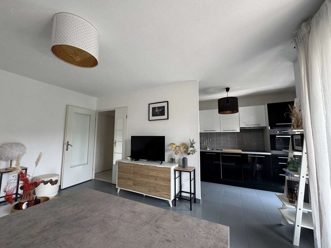 Appartement à MARSEILLE-13E