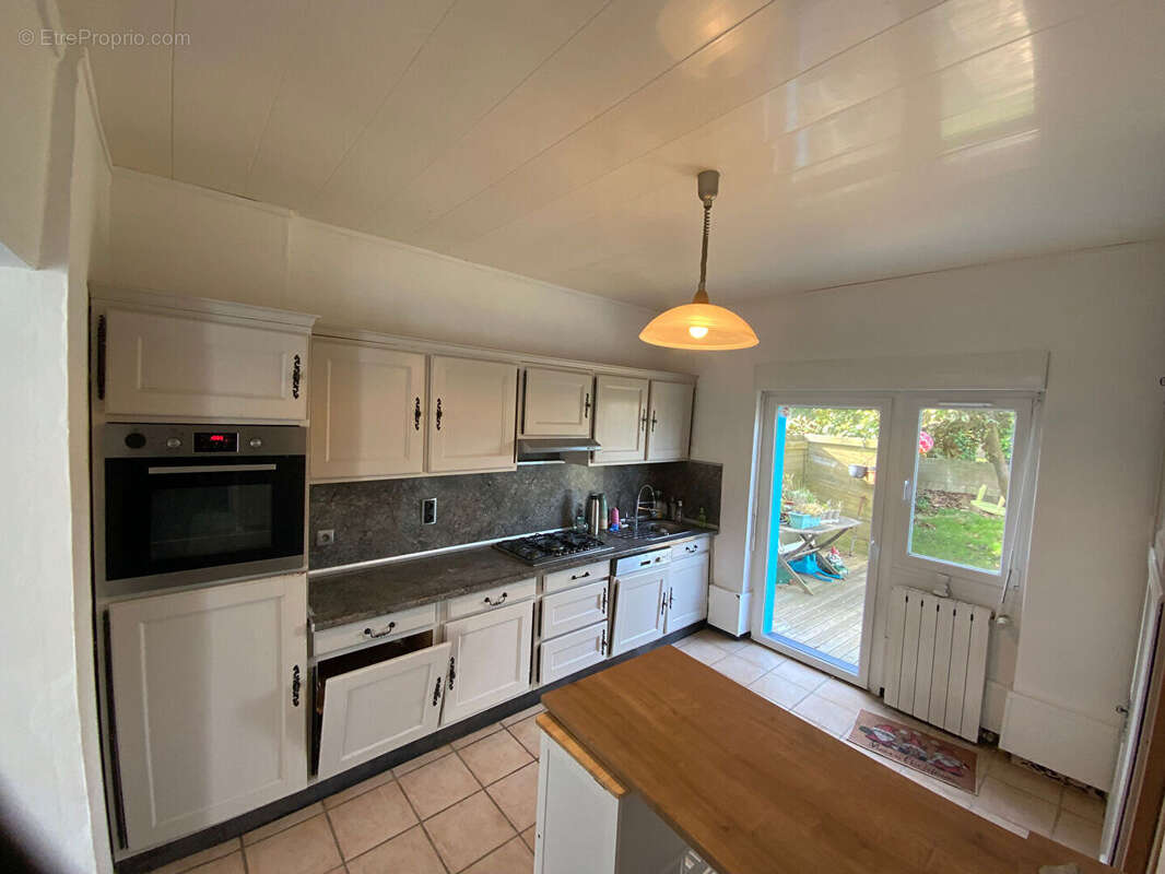 Maison à SAINT-POL-DE-LEON