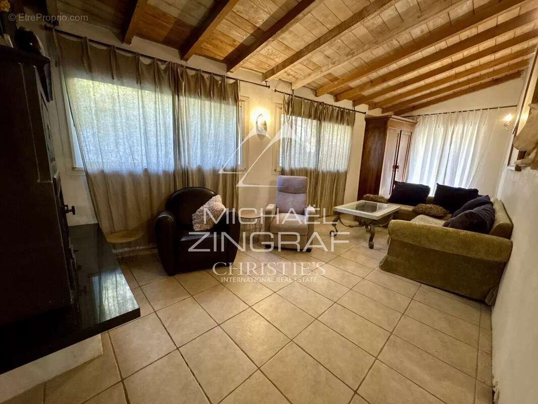 Maison à CHEVAL-BLANC